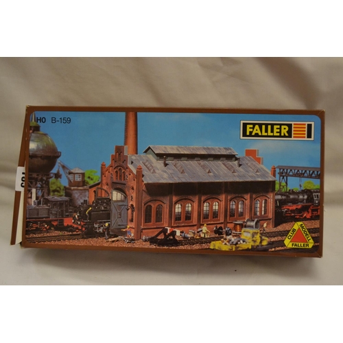 185 - BOXED FALLER RAILWAY OVERHAUL WORKSHOP IN BOX