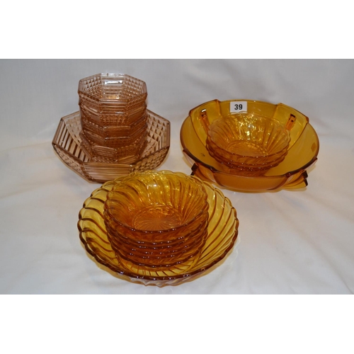 39 - 3 SETS OF GLASS FRUIT SERVICES, 2 SETS COMPRISING 6 BOWLS AND FRUIT BOWL AND 1 SET OF 4 BOWLS AND FR... 