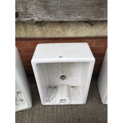 580 - WHITE ENAMEL BELFAST SINK