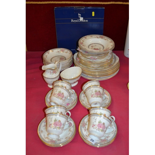 25 - ROYAL DOULTON 