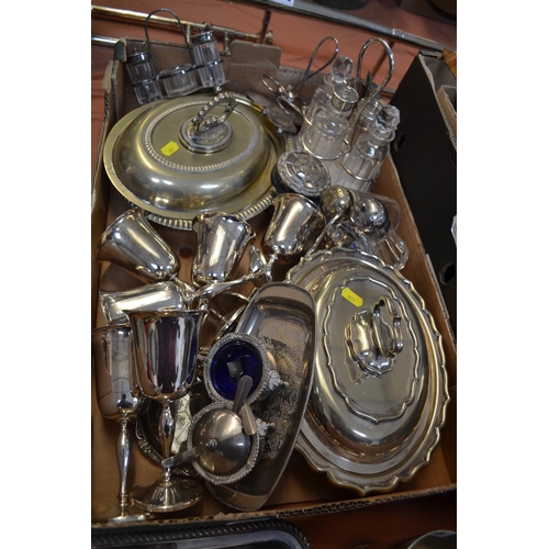 277 - LARGE QUANTITY OF SILVER PLATED WARE INCLUDING ENTREE DISHES, CONDIMENT, CRUET SETS, ETC