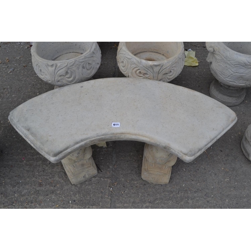 611 - CURVED GARDEN SEAT ON SQUIRREL BASES