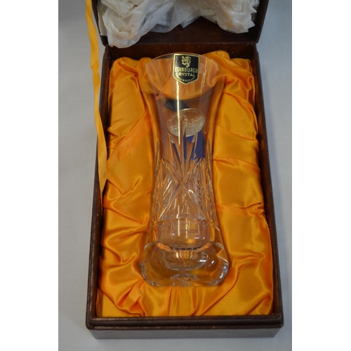 8 - EDINBURGH CRYSTAL TRUMPET SHAPED VASE IN CASE (16CM)