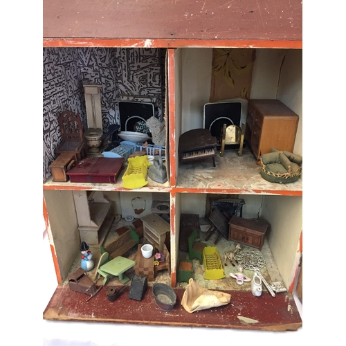 121 - VINTAGE GEORGIAN STYLE DOLLS HOUSE WITH FURNITURE, ETC