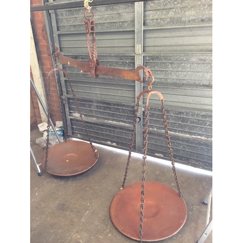 212 - LARGE 19TH CENTURY MERCHANTS STEEL BALANCE SCALES WITH LARGE COPPER PANS (EACH 61CM DIAMETER)