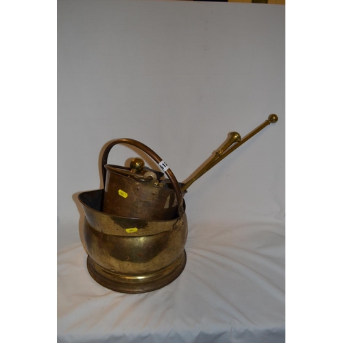 512 - BRASS COAL BUCKET, BRASS BUCKET, PAIR OF BRASS AND IRON FIRE DOGS, BRASS BRUSH AND POKER