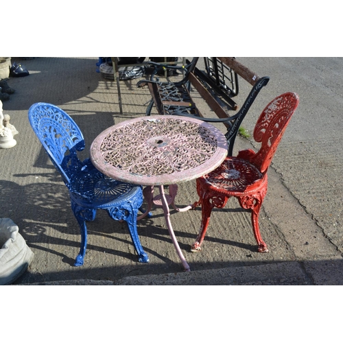 792 - PAINTED ALUMINIUM GARDEN TABLE AND 2 CHAIRS