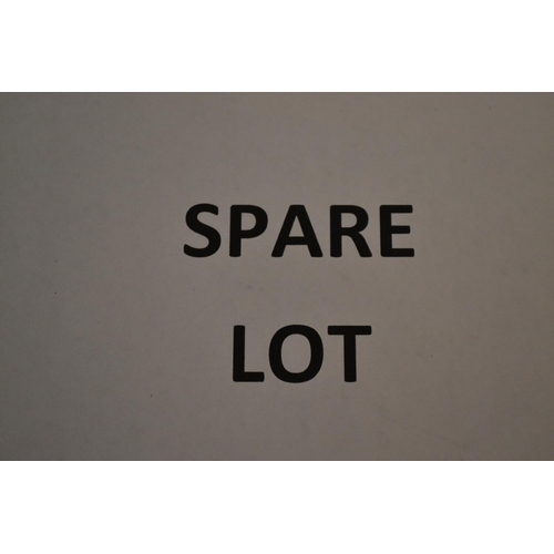 425 - SPARE LOT