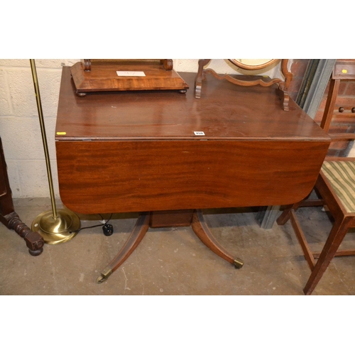 450 - REGENCY MAHOGANY DROP LEAF BREAKFAST TABLE