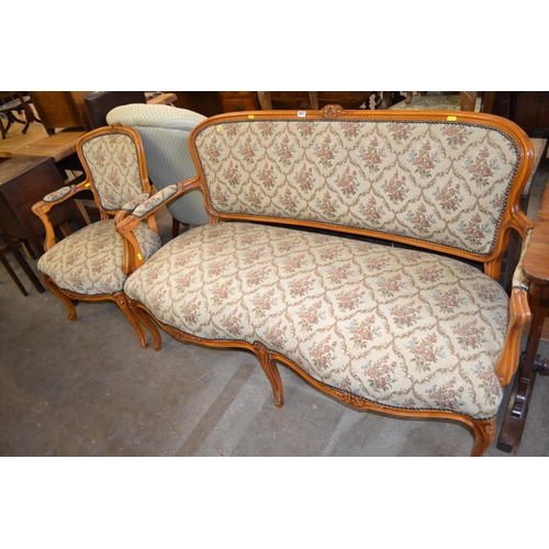 557 - MODERN 3 SEATER SALON SETTEE AND CHAIR