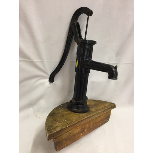 276 - VINTAGE CAST IRON BARREL PUMP