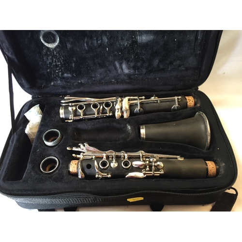 280 - JOHN PACKER CLARINET IN CASE