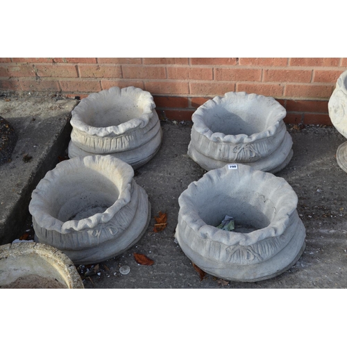 798 - 4 SACK PLANTERS