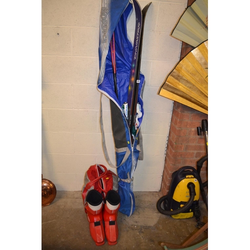 371 - PAIR OF DYNASTAR DUAL ACTION SKIS AND STICKS AND PAIR OF NORDIC NS725 SKI BOOTS