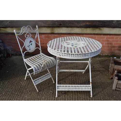 918 - CIRCULAR PAINTED METAL STRAPWORK FOLDING GARDEN TABLE AND CHAIR