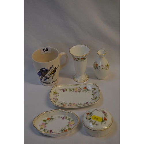 60 - 6 PIECES OF WEDGWOOD 