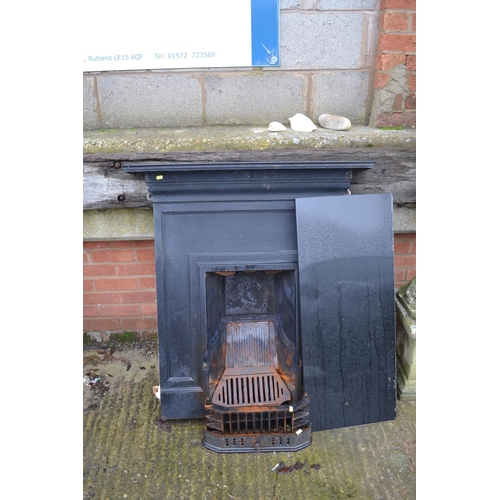 645 - CAST IRON FIREPLACE AND MARBLE HEARTH