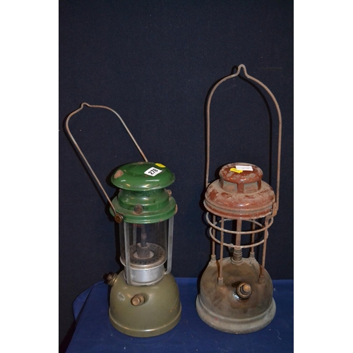 278 - BIALADDIN NO. 305 HURRICANE LAMP AND TILLEY HURRICANE LAMP