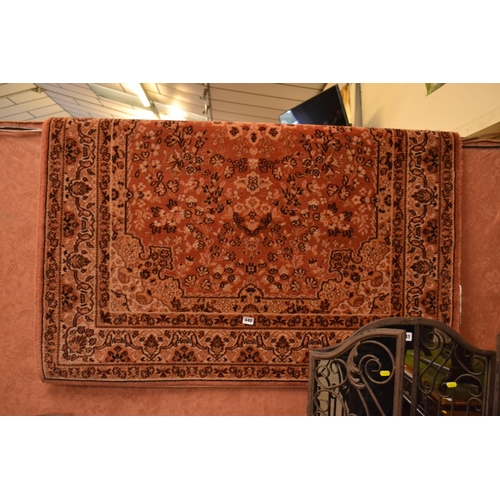 440 - BORDERED PERSIAN DESIGN RUG 124CM X 180CM