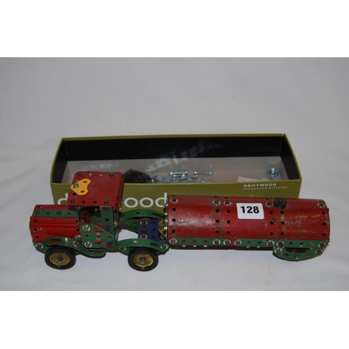 128 - MECCANO MODEL OF AN ARTICULATED TANKER LORRY