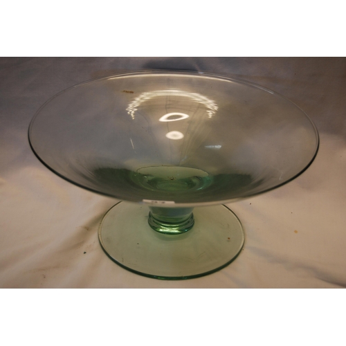 27 - CIRCULAR GREEN GLASS PEDESTAL FRUIT BOWL