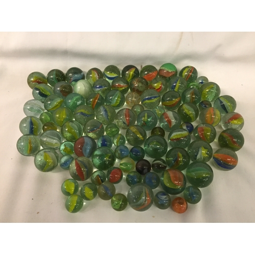 169 - QUANTITY OF MARBLES