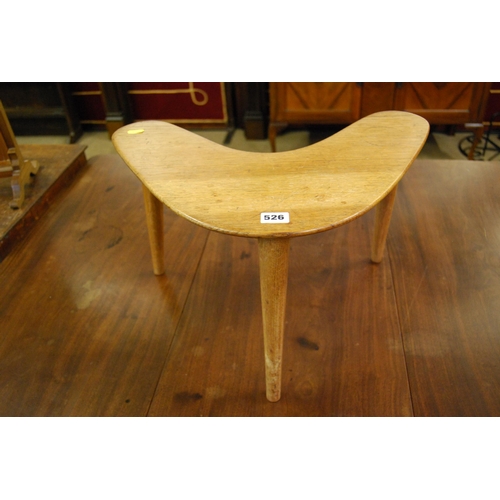 526 - RETRO OAK BOOMERANG COFFEE TABLE