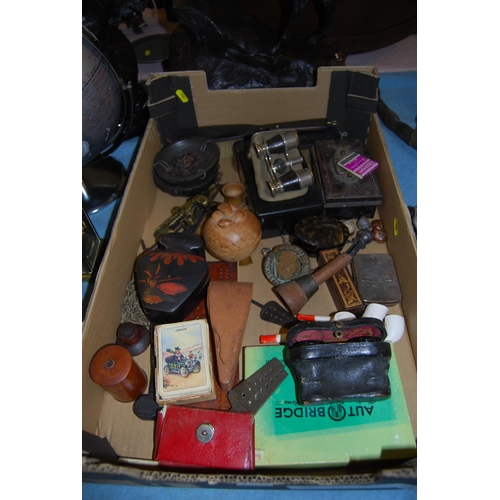 205 - QUANTITY OF MISCELLANEOUS ITEMS INCLUDING 2 PAIRS OF OPERA GLASSES, TREENWARE, BELISHA PLAYING CARDS... 