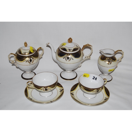 24 - NORITAKE PORCELAIN DUET SERVICE; 9 PIECES