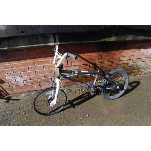 662 - HUSTLE BMX BIKE