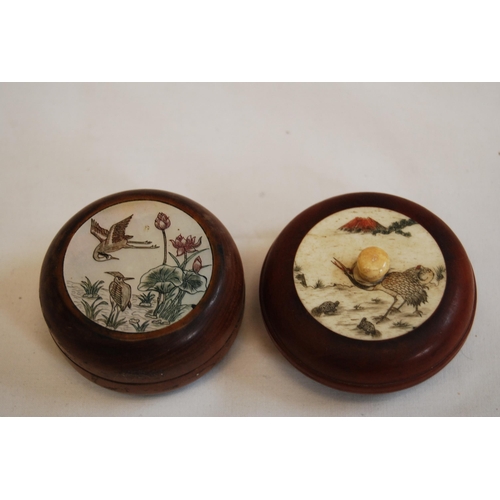 253 - 2 CHINESE PILL BOXES, ONE INLAID MOTHER-OF-PEARL AND ONE INLAID BONE