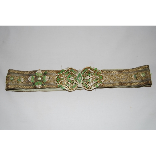 398 - VINTAGE EMBROIDERED LADIES SILK BELT WITH GILT METAL AND ENAMEL BUCKLES AND FITTINGS