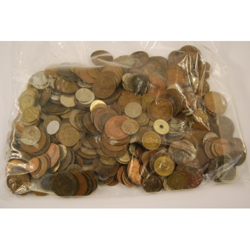 427 - QUANTITY OF MISCELLANEOUS COINS 2.69KG