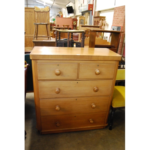 638 - LATE 19TH CENTURY SATIN WALNUT CHEST OF 5 DRAWERS