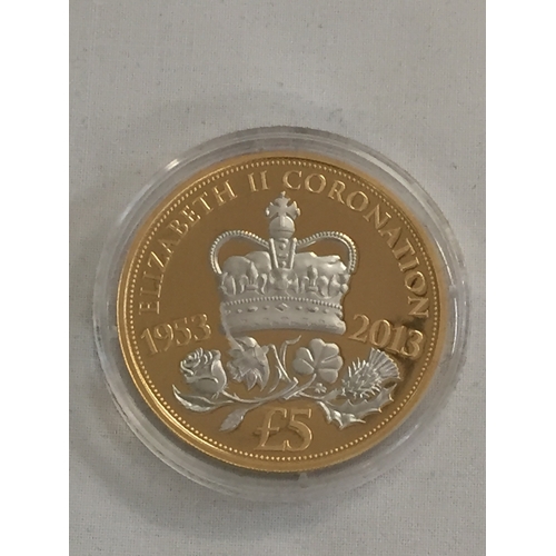 17 - 2018 JERSEY CORONATION JUBILEE 1953-2013 GOLD £5 COIN, REVERSE ST EDWARDS CROWN, OBVERSE DOUBLE PORT... 