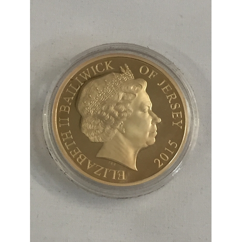 22 - 2015 JERSEY REMBRANCE DAY POPPY £5 GOLD COIN, OBVERSE IAN RANK-BROADLEY, LIMITED EDITION NO.18 of 95... 