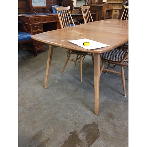 634 - ERCOL GOLDEN OAK EXTENDING DINING TABLE (2 SQUARE LEAVES) (MARKED TOP) AND SET OF 6 SPINDLE BACK DIN... 