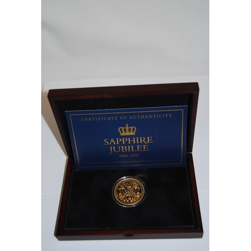 24 - 2017 SAPPHIRE JUBILEE GUERNSEY PROOF 916/1000 GOLD £5, 39.94g (No 32 OF 95)