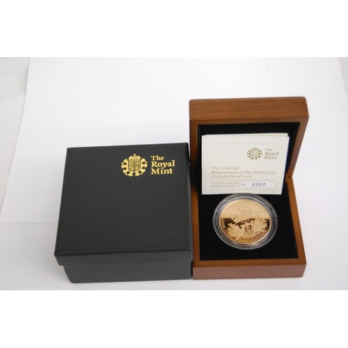 38 - 2010 UK RESTORATION OF THE MONARCHY PROOF £5, 39.94g (No 707 OF 1200)