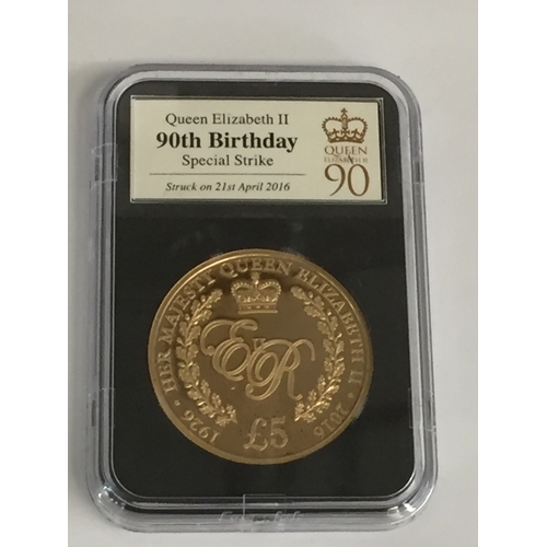 46 - 2016 H.M QUEEN'S 90TH BIRTHDAY GUERNSEY PROOF 39.94g GOLD £5 COIN (122 OF 250)