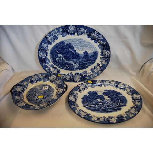 61 - PAIR OF WOODS WARE BLUE AND WHITE ENGLISH SCENERY GRADUATED MEAT PLATES AND TUREEN