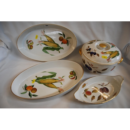 65 - ROYAL WORCESTER 