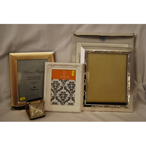 171 - QUANTITY OF PHOTOGRAPH FRAMES AND ALARM CLOCK