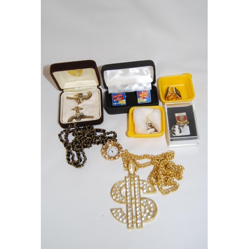 19 - QUANTITY OF CUFFLINKS, DOLLAR SIGN PENDANT, ETC.