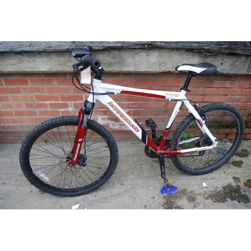 barracuda dropzone mountain bike