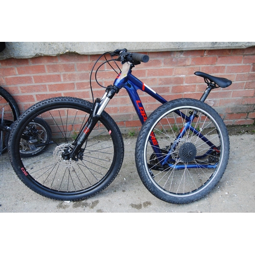 BLUE LAPIERRE MOUNTAIN BIKE (REAR WHEEL LOOSE)