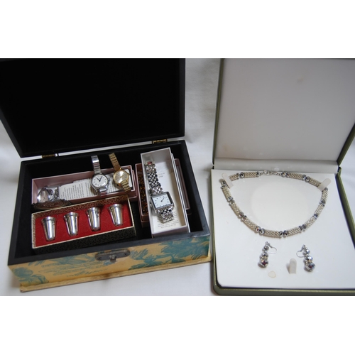 13 - QUANTITY OF JEWELLERY AND NECKLACE AND EARRINGS SET