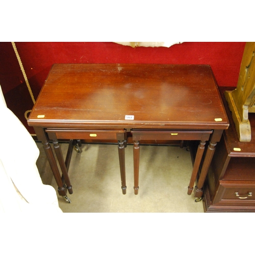 562 - MAHOGANY NEST OF 3 TABLES