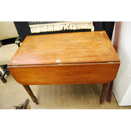 757 - 19TH CENTURY MAHOGANY PEMBROKE TABLE FITTED DRAWER