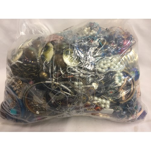 16 - 9.1KG BAG OF ASSORTED JEWELLERY